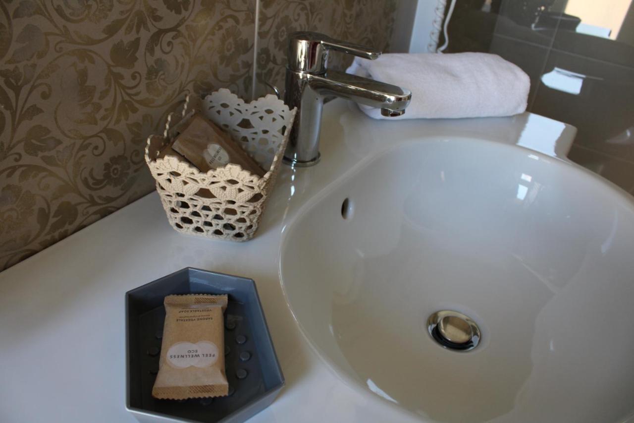 Afrodite Hotel Scalea Buitenkant foto