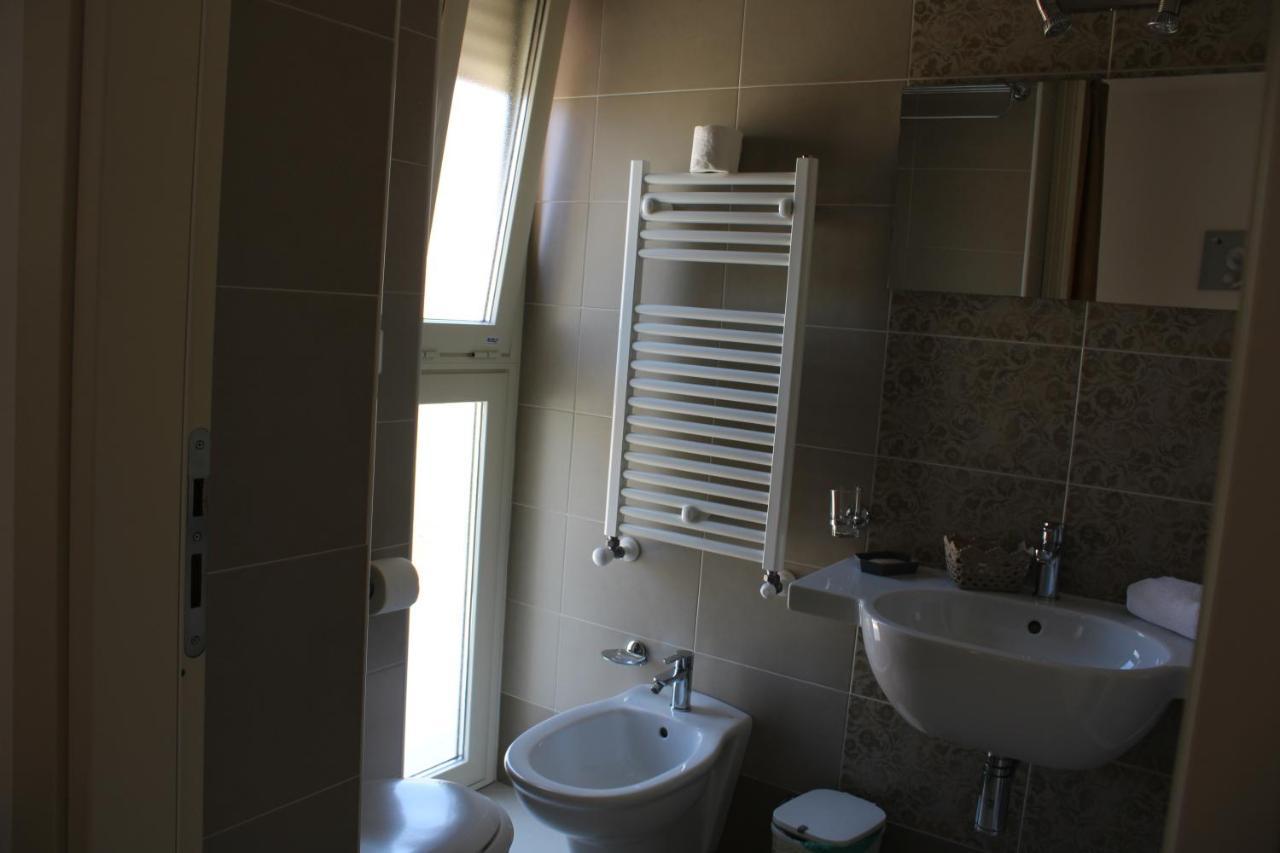 Afrodite Hotel Scalea Buitenkant foto