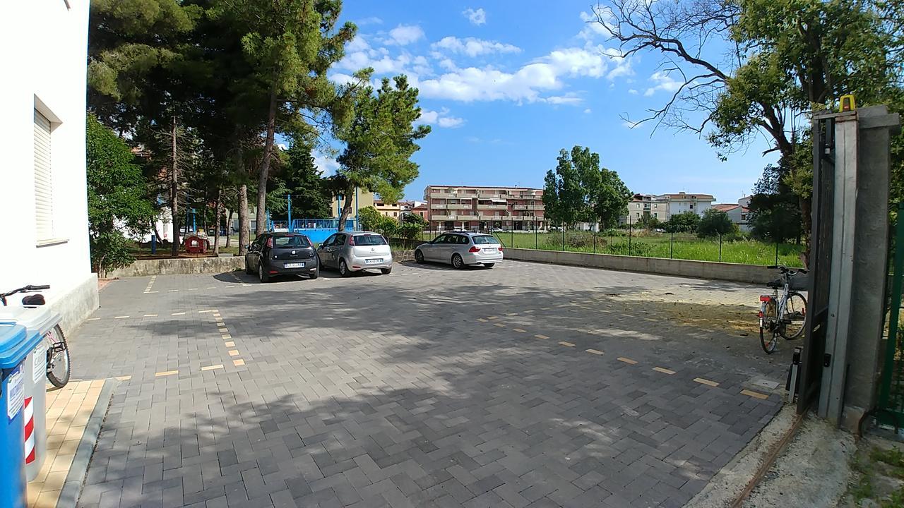 Afrodite Hotel Scalea Buitenkant foto