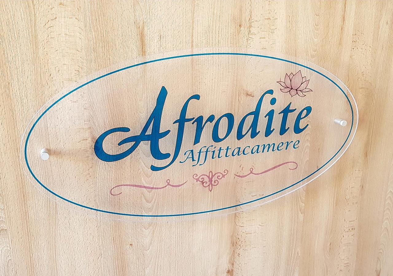 Afrodite Hotel Scalea Buitenkant foto